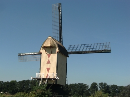 Wijchen-Batenburg : Molendijk, Kastenbockwindmühle